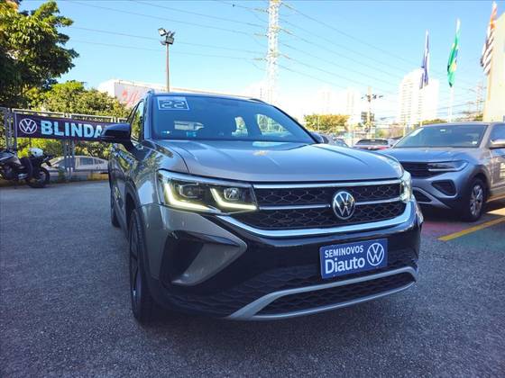 VOLKSWAGEN TAOS 1.4 250 TSI TOTAL FLEX HIGHLINE AUTOMÁTICO